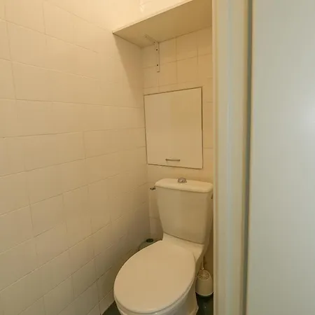 Apartment Confortable Et Lumineux A Belleville